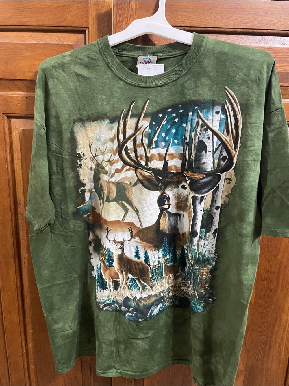 Liquid Blue Olive Green Deer Graphic Tee American Flag Accent NWT Sz.2XL